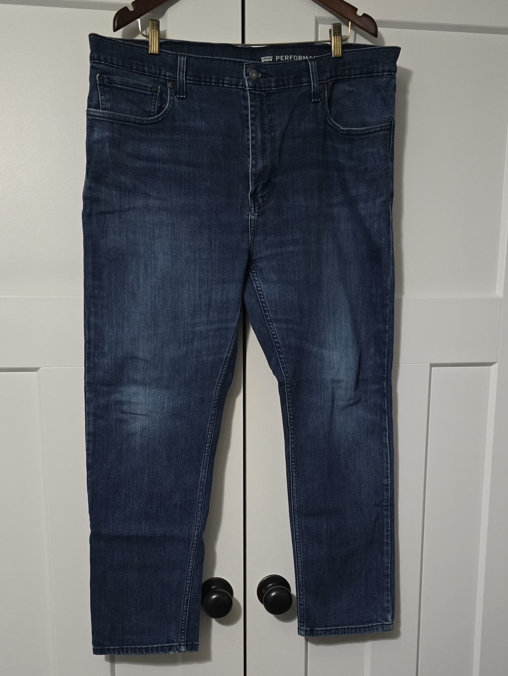 Levi's Men's 502 Straight Jeans in Dark Blue Wash 40x30